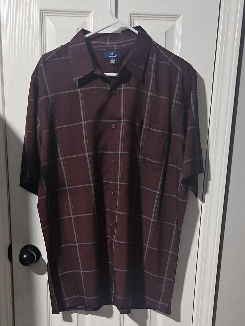 George Men's Burgundy Windowpane Short-Sleeve Button-Down Shirt L